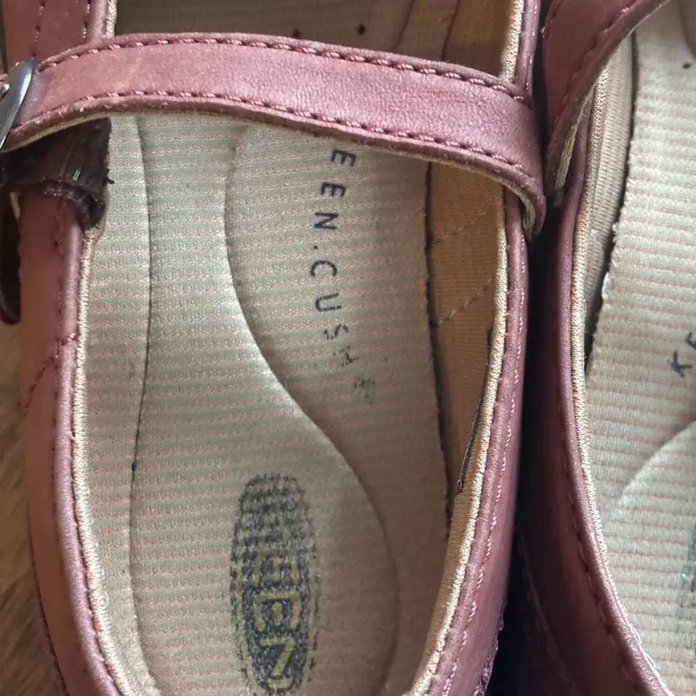 KEEN Sterling City Leather Mary Jane Comfort Flats Brown Burgundy Women's Size 7